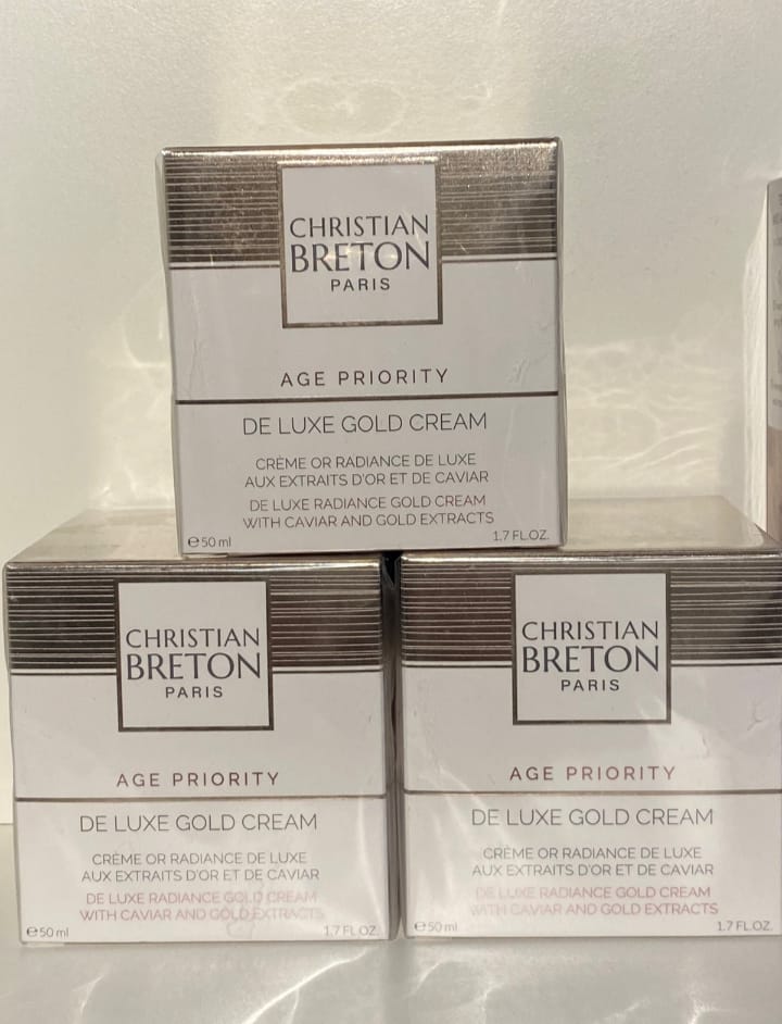 De Luxe Gold Cream