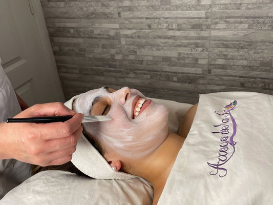 Facial express (diseñado para realizar con otro servicio-30 min en total)